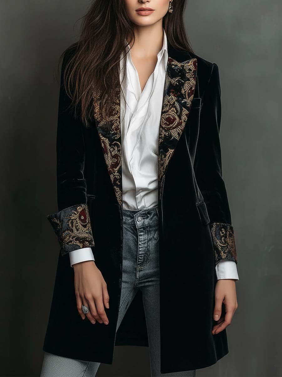 Léontine | Fitted Black Baroque Print Blazer