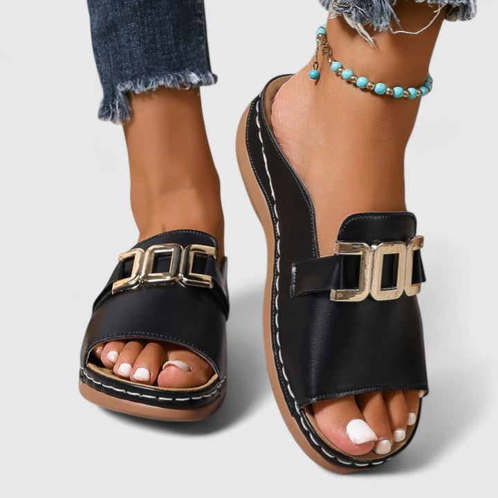 Monroe™ | Luxe Buckle Sandals