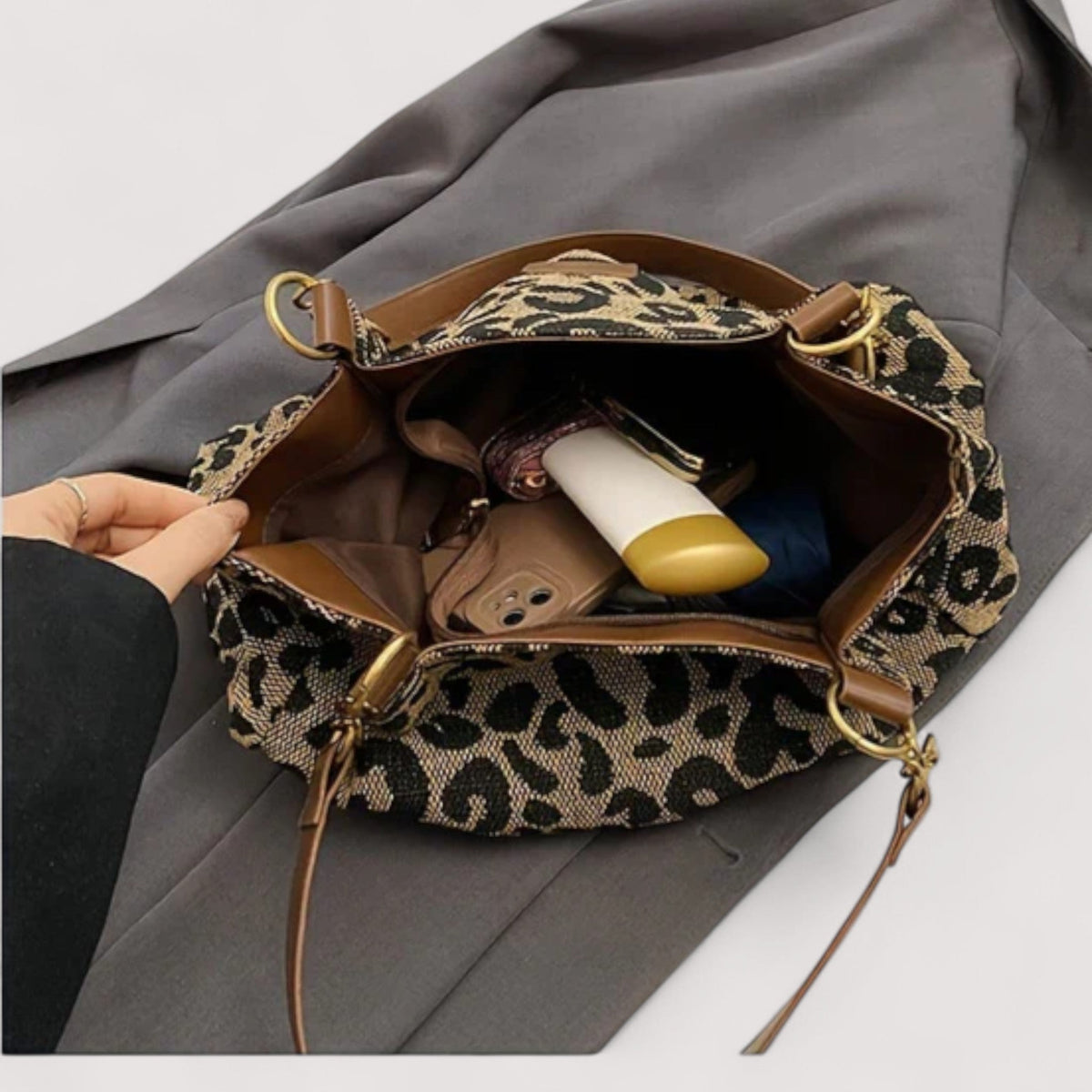 Greyhound – Leopard Canvas Shopping Bag