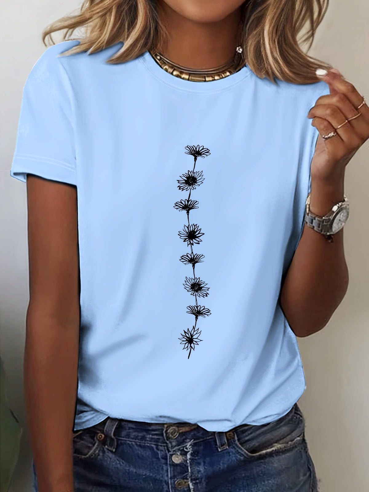 Claire | Happy T-Shirt