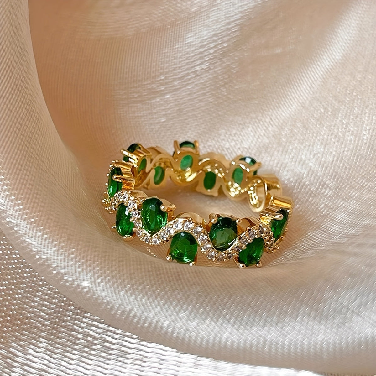 Calira Sparkling Emerald Open Ring