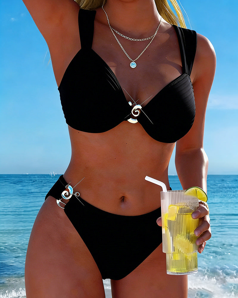Vertical Pattern Bikini with Metal Buckle Split