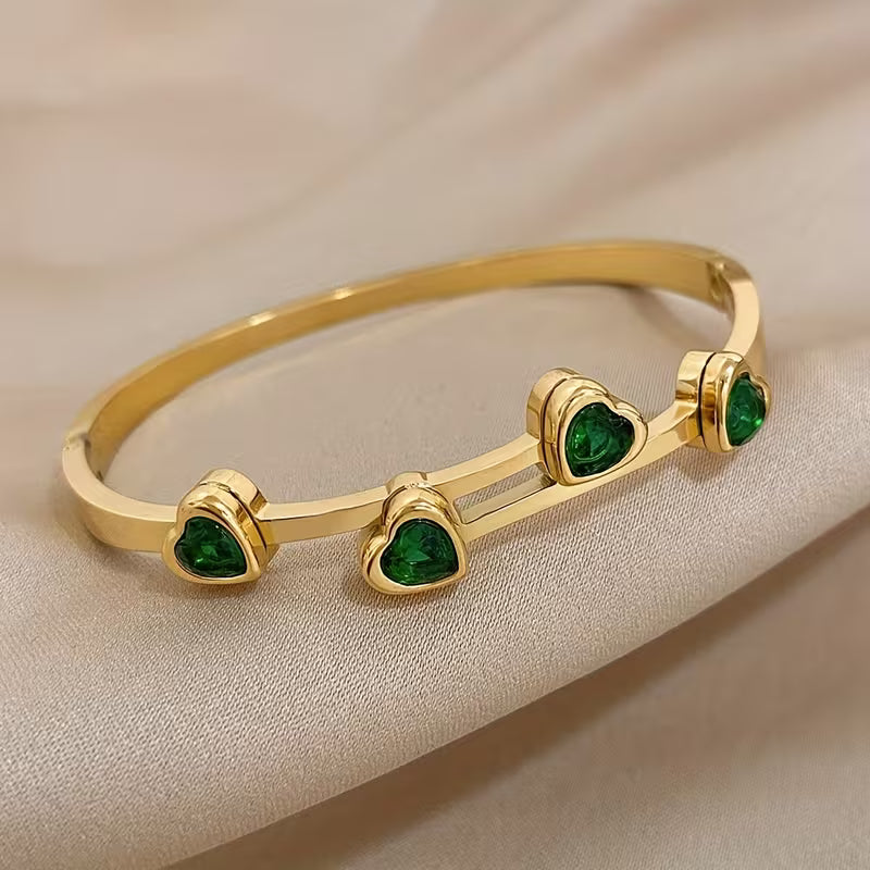 Verde Hearts Bracelet
