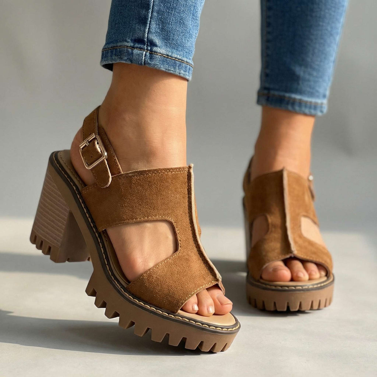 Karen | Strap Heels