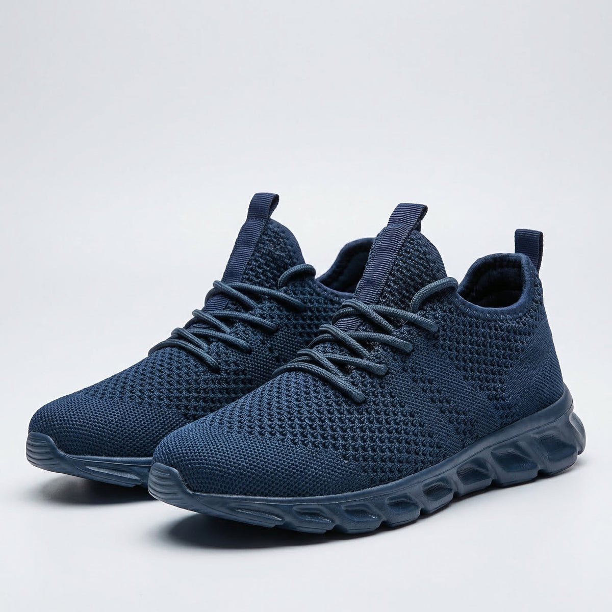 Demi - Comfortable outdoor shoes
