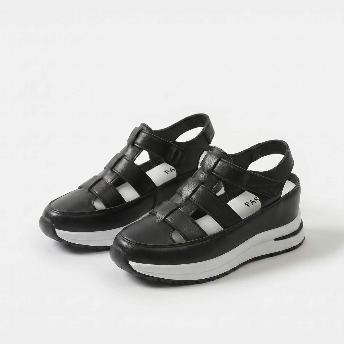 Lone - Perfectly comfortable sandals