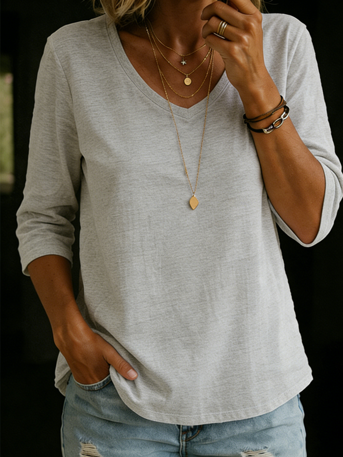 Eleanor | Elegant Relaxed Fit V Neck Top