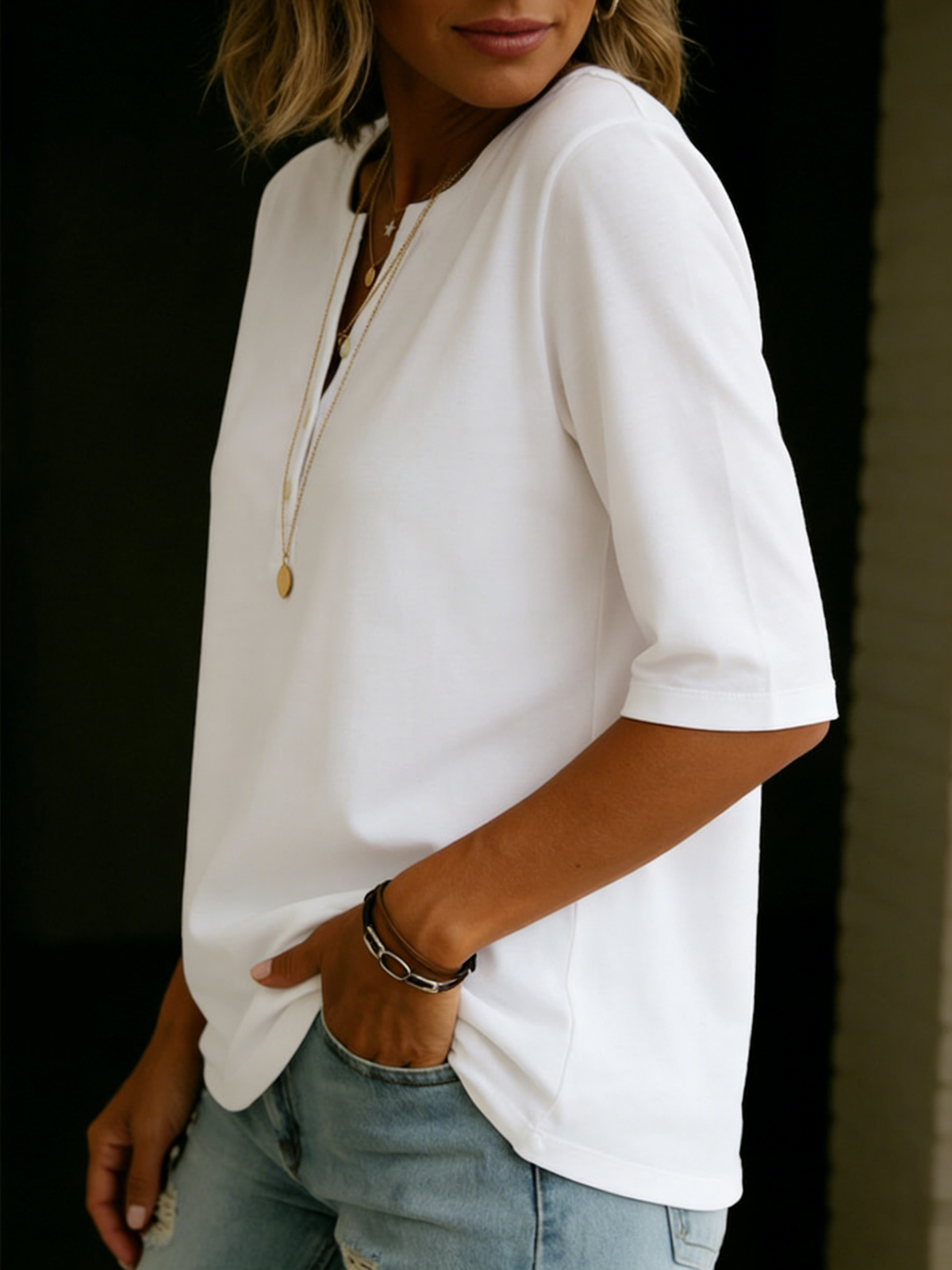 Isabella | Elegant Relaxed Fit Henley Neck Top